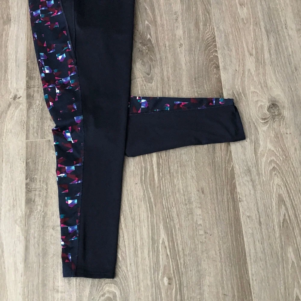 EVERLAST Women Front Geo Print Front Athletic Leggings | L